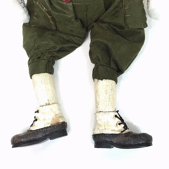 Rustic Santa Claus Shelf Sitter With Dangling Legs - Picture 3 of 8